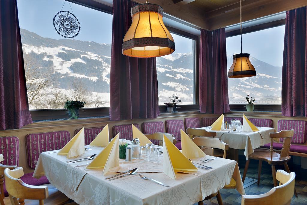 Hotel Alpenblick Schlitters Exterior photo